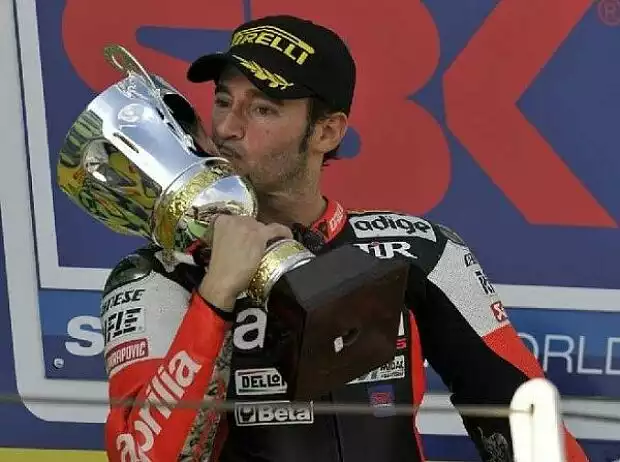 Max Biaggi Titel-Bild zur News: Max Biaggi