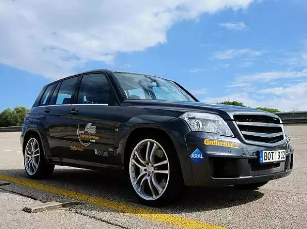 Mercedes GLK V12 von Brabus Titel-Bild zur News: Mercedes GLK V12 von Brabus