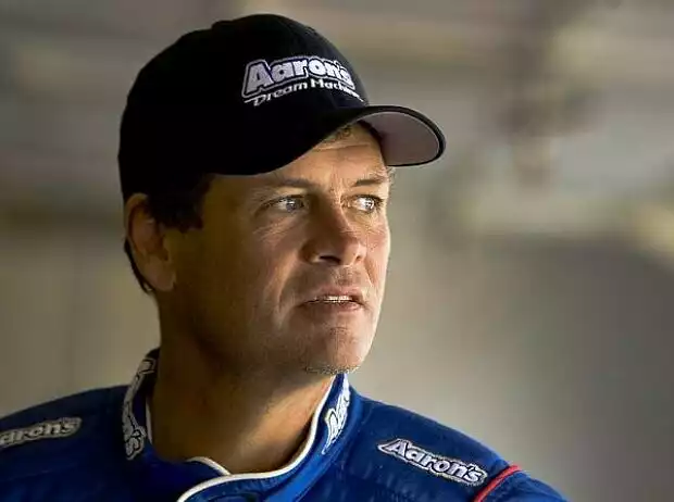 Michael Waltrip Titel-Bild zur News: Michael Waltrip