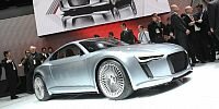 Bild zum Inhalt: Detroit Motor Show: Weltpremiere des Audi e-tron