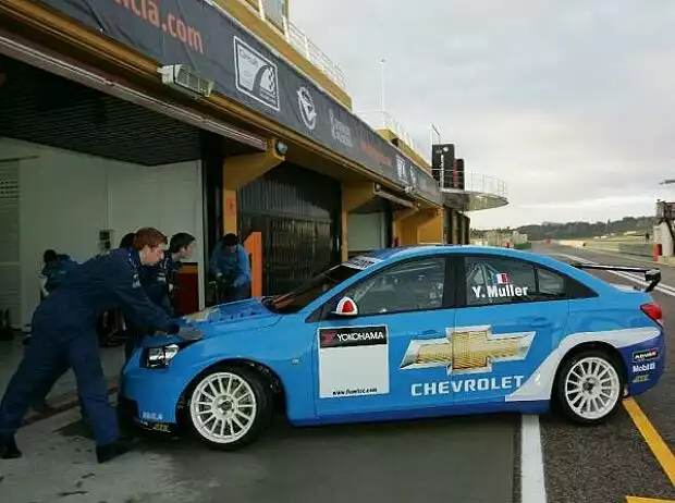 Yvan Muller Titel-Bild zur News: Yvan Muller