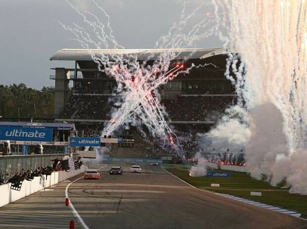 Paul di Resta, Timo Scheider, Gary Paffett