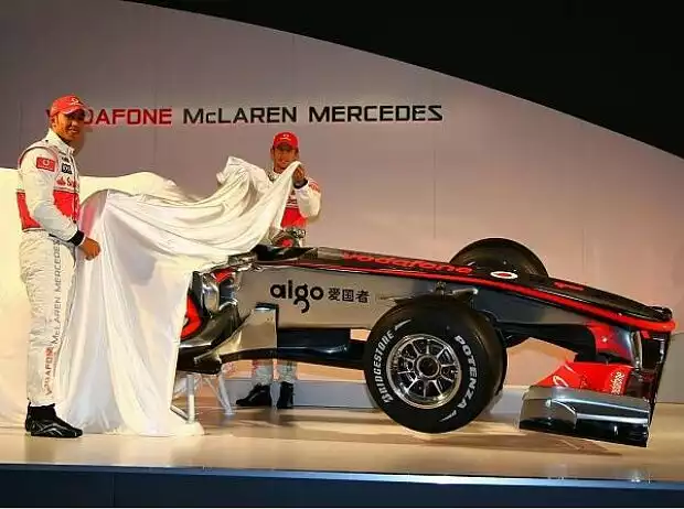 Jenson Button, Lewis Hamilton Titel-Bild zur News: Jenson Button, Lewis Hamilton