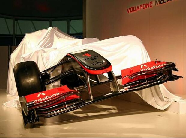 MP4-25 MP4-25