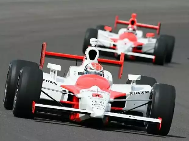 Ryan Briscoe Helio Castroneves Penske Titel-Bild zur News: Ryan Briscoe Helio Castroneves Penske