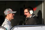 Michael Schumacher (Mercedes) mit Chefrenningenieur Andrew Shovlin