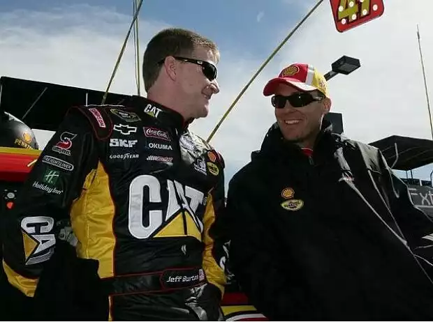 Kevin Harvick, Jeff Burton Titel-Bild zur News: Kevin Harvick, Jeff Burton
