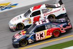 Kasey Kahne (RPM) Brian Vickers (Red Bull) 