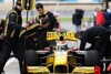 Bild zum Inhalt: Renault übt Boxenstopps mit Petrov