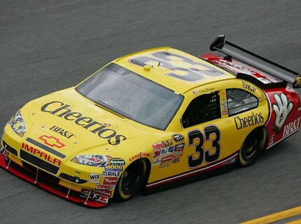 Clint Bowyer Clint Bowyer