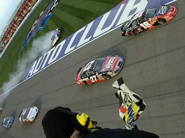 Greg Biffle, Kyle Busch, Joey Logano Titel-Bild zur News: Greg Biffle, Kyle Busch, Joey Logano