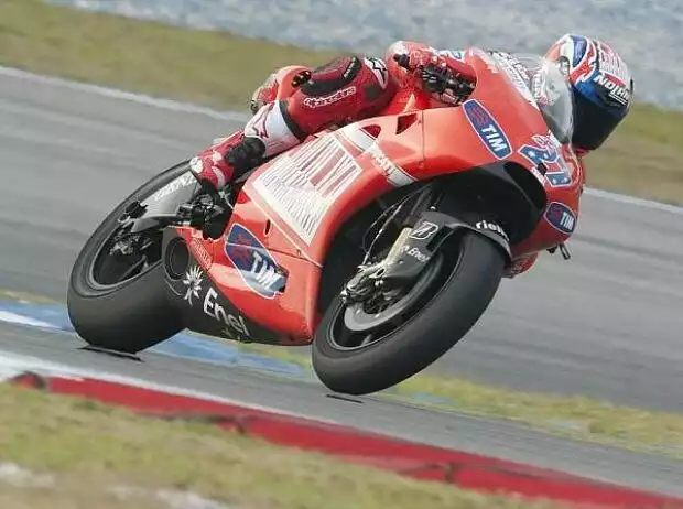 Casey Stoner Titel-Bild zur News: Casey Stoner