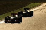 Lewis Hamilton (McLaren) Pedro de la Rosa (Sauber) 