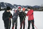 Oliver Jarvis, Martin Tomczyk, Markus Winkelhock und Marcel Fässler widmen sich der Langlauf-Technik