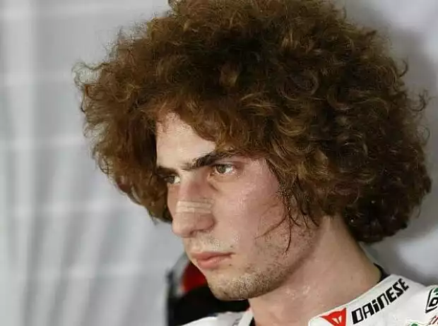 Marco Simoncelli Titel-Bild zur News: Marco Simoncelli