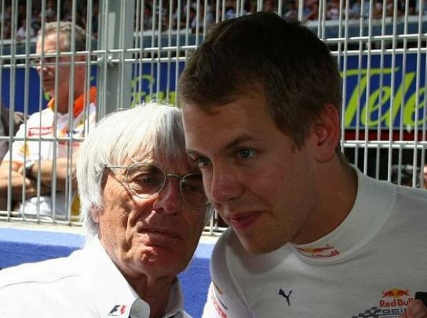 Titel-Bild zur News: Bernie Ecclestone und Sebastian Vettel
