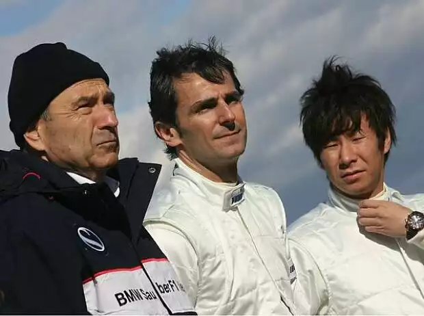 Peter Sauber (Teamchef), Pedro de la Rosa, Kamui Kobayashi Titel-Bild zur News: Peter Sauber (Teamchef), Pedro de la Rosa, Kamui Kobayashi