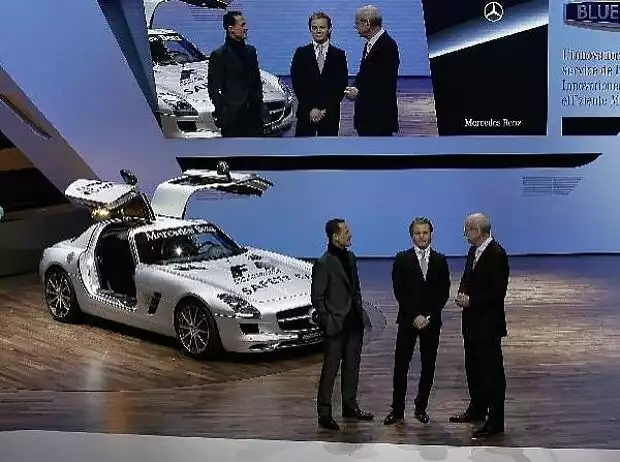 Michael Schumacher, Nico Rosberg und Dieter Zetsche Titel-Bild zur News: Michael Schumacher, Nico Rosberg und Dieter Zetsche
