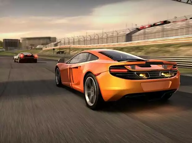 McLaren MP4-12C Titel-Bild zur News: McLaren MP4-12C