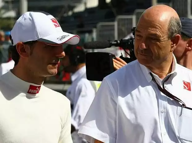 Pedro de la Rosa und Peter Sauber Titel-Bild zur News: Pedro de la Rosa und Peter Sauber