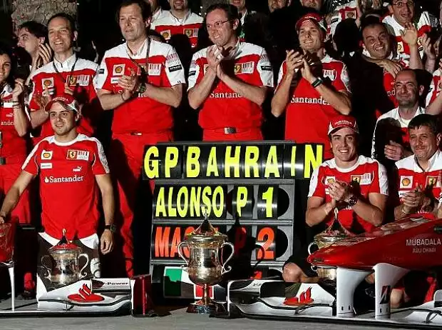 Stefano Domenicali (Teamchef), Giancarlo Fisichella, Fernando Alonso, Felipe Massa Titel-Bild zur News: Stefano Domenicali (Teamchef), Giancarlo Fisichella, Fernando Alonso, Felipe Massa