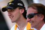 Robert Kubica (Renault) und Emerson Fittipaldi