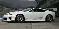 Bild zum Inhalt: Lexus mit zwei LFA auf der Nordschleife