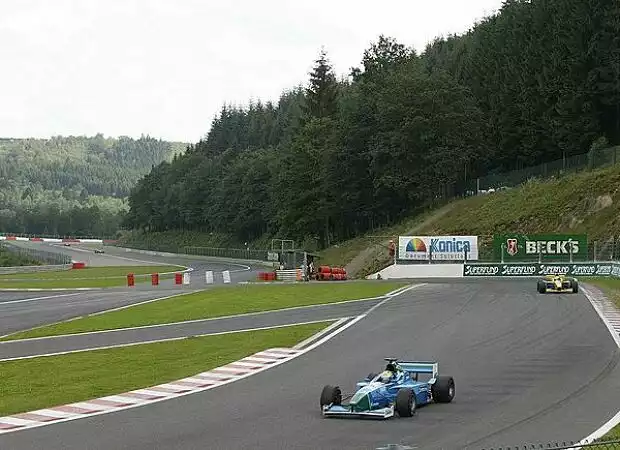 Bus-Stop-Schikane in Spa-Francorchamps Titel-Bild zur News: Bus-Stop-Schikane in Spa-Francorchamps