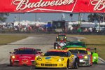 Corvette vor Porsche und Ferrari