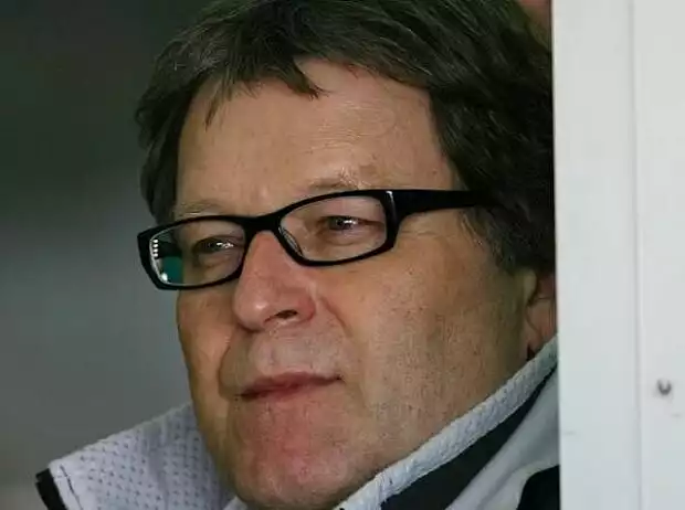 Norbert Haug (Mercedes-Motorsportchef) Titel-Bild zur News: Norbert Haug (Mercedes-Motorsportchef)