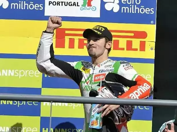 Titel-Bild zur News: Max Biaggi