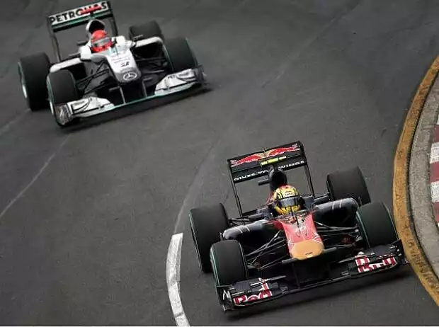 Titel-Bild zur News: Michael Schumacher, Jaime Alguersuari