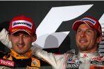Robert Kubica (Renault) und Jenson Button (McLaren) 