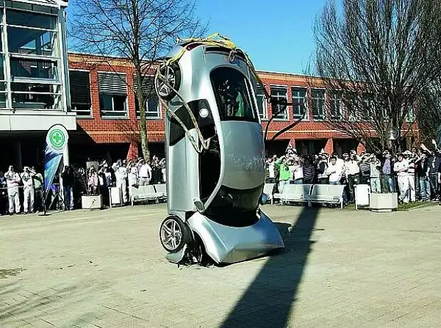 Audi R8-Crash Titel-Bild zur News: Audi R8-Crash