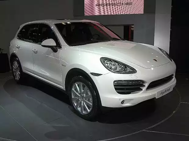 Porsche Cayenne S Hybrid Titel-Bild zur News: Porsche Cayenne S Hybrid
