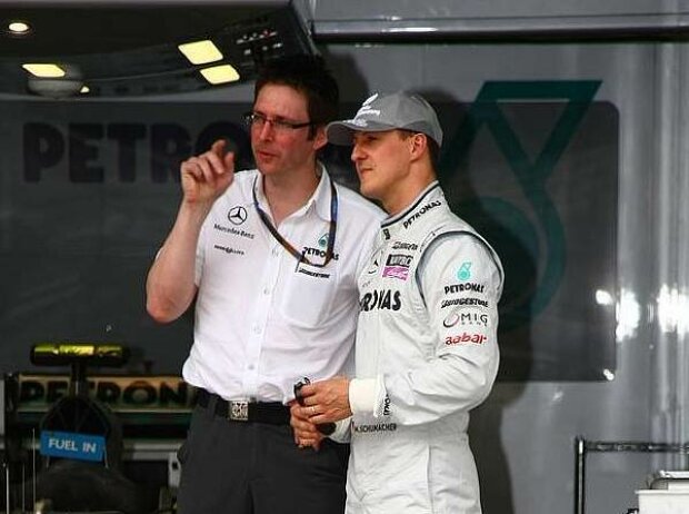 Andrew Shovlin und Michael Schumacher Andrew Shovlin und Michael Schumacher