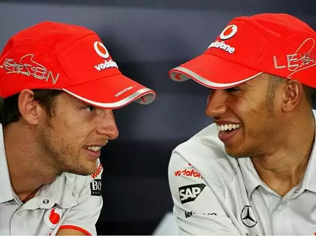 Jenson Button und Lewis Hamilton Titel-Bild zur News: Jenson Button und Lewis Hamilton