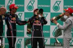 Mark Webber (Red Bull), Sebastian Vettel (Red Bull) und  Nico Rosberg (Mercedes)  