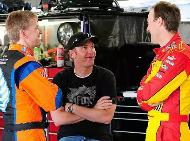 Jeff Burton Clint Bowyer Kevin Harvick Childress Titel-Bild zur News: Jeff Burton Clint Bowyer Kevin Harvick Childress