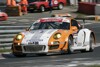Bild zum Inhalt: Freude nach erstem Podium für den Hybrid-Porsche