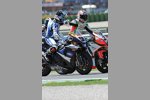 Leon Haslam (Alstare) und Max Biaggi (Aprilia) 