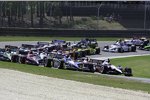 Der Start mit Will Power (Penske) und Mike Conway (Dreyer and Reinbold) 