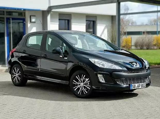 Peugeot 308 "Millesim 200" Titel-Bild zur News: Peugeot 308 "Millesim 200"