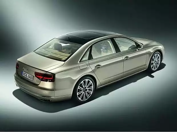 Audi A 8 L W12 Quattro Titel-Bild zur News: Audi A 8 L W12 Quattro