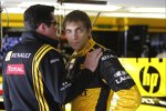 Teamchef Eric Boullier und Vitaly Petrov (Renault)