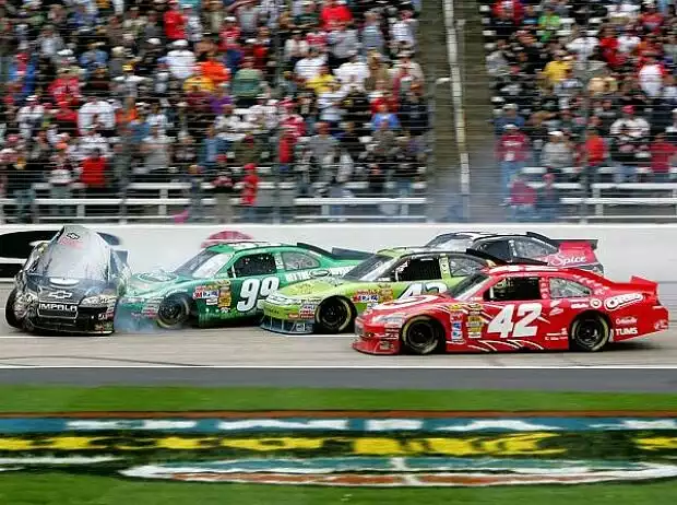 Carl Edwards, Tony Stewart, Jeff Gordon, Juan Pablo Montoya Titel-Bild zur News: Carl Edwards, Tony Stewart, Jeff Gordon, Juan Pablo Montoya
