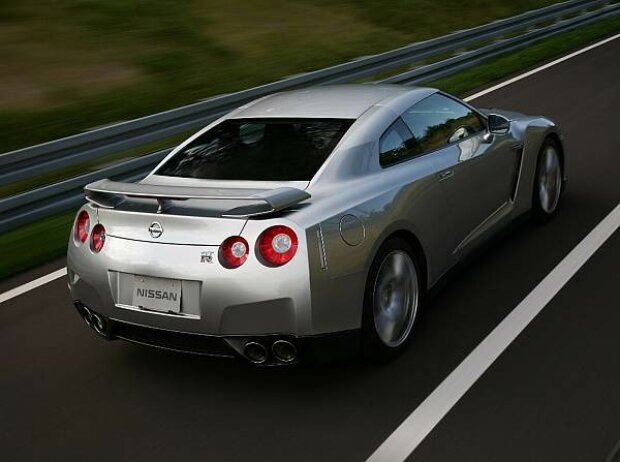 Titel-Bild zur News: Nissan GT-R