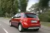 Bild zum Inhalt: Fahrbericht Suzuki SX 4 2.0 DDiS 4x4: Frecher Flitzer