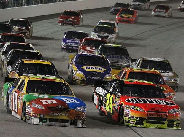Kyle Busch, Jeff Gordon Kyle Busch, Jeff Gordon