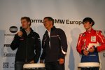 Sebastian Vettel, Mario Theissen (BMW Motorsport Direktor) und Jack Harvey, Sieger des erstens Barcelona-Rennens